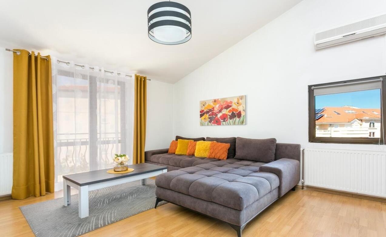 Apartman Bella Traù Esterno foto