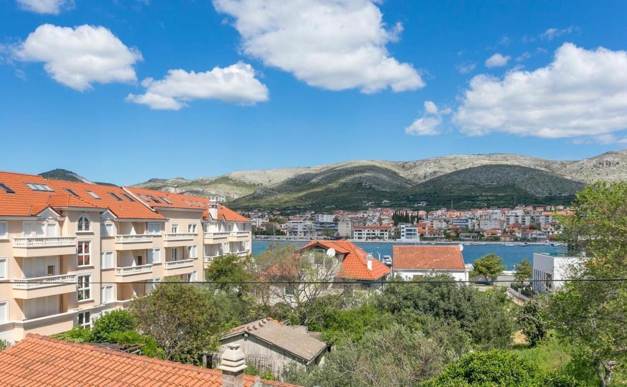 Apartman Bella Traù Esterno foto