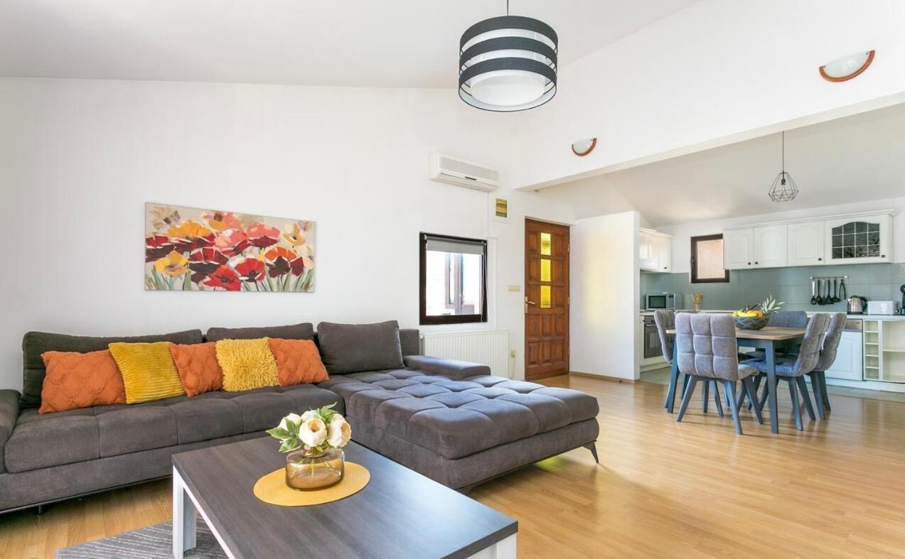 Apartman Bella Traù Esterno foto